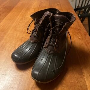 Women’s Size 8 Sperry Brown Duck Boots